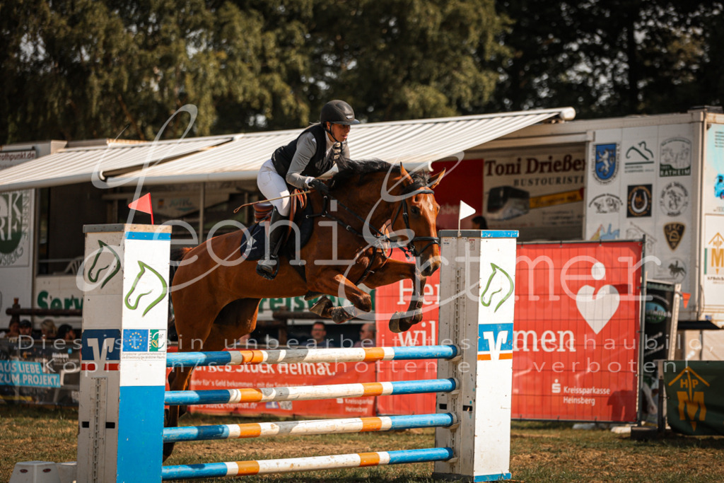 25.SaSpL00065 | Leoni Ertmer Photography - Realisiert mit Pictrs.com