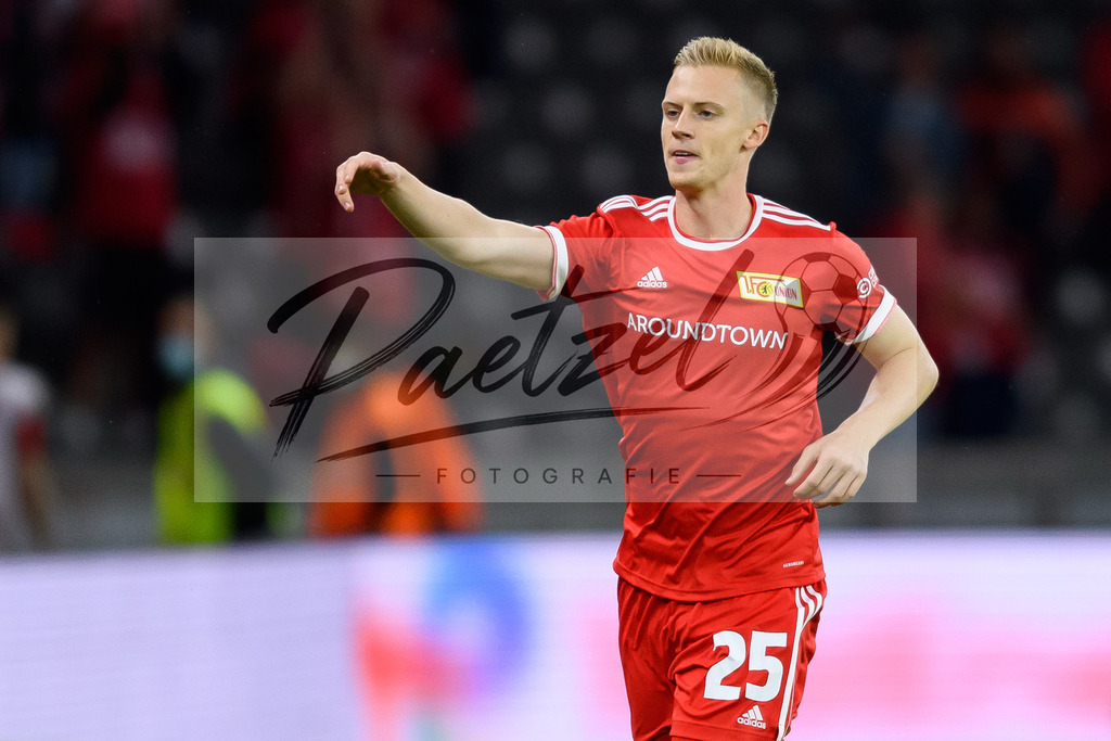 FCUKUO20210826_079 | Fussball, Herren: Timo Baumgartl (1.FC Union Berlin) gestikuliert beim Spiel der UEFA Conference League zwischen 1. FC Union Berlin und Kuopion PS im Olympiastadion am 26.08.2021 in Berlin, Deutschland. - Realisiert mit Pictrs.com