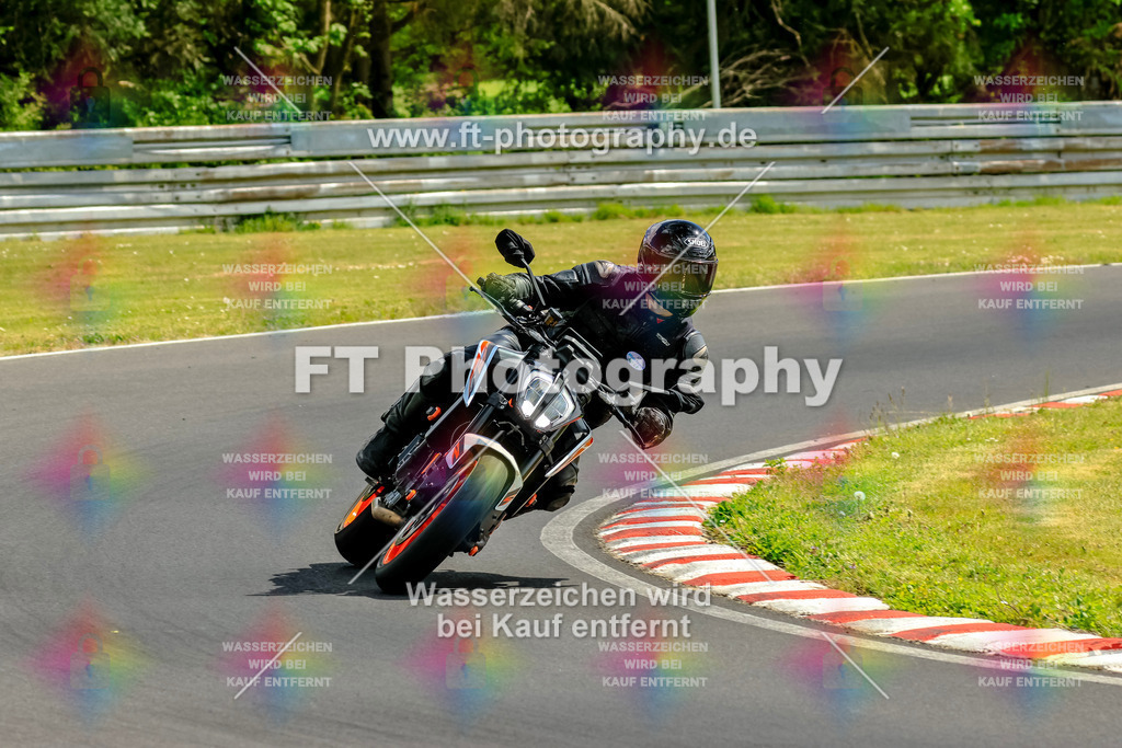 _OTO2597 | Hier findet Ihr Bilder von Touristenfahrten auf der Nürburgring Nordschleife oder von anderen Veranstaltungen die ich besucht habe. Viel Spass beim Durch Schauen 