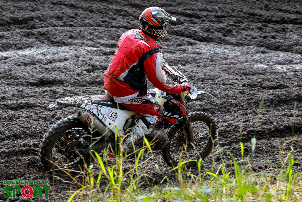 OpenTrack2024_Samstag_193 | Bildergalerie von Sport-Ereignissen aber auch von weiteren spannenden Dingen - nicht nur vom Niederrhein. In Anlehnung an den bekannten Spruch von Hanns Dieter Hüsch heißt das Motto: "Niederrhein ist überall".  - Realisiert mit Pictrs.com