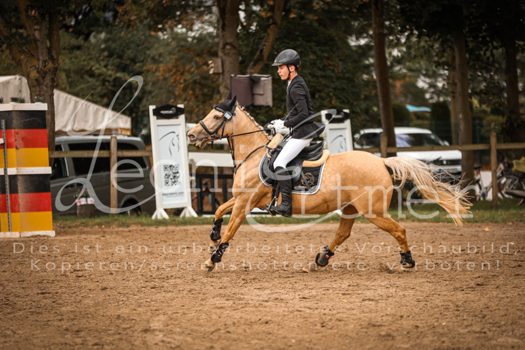 04.SaSpES00194 | Leoni Ertmer Photography - Realisiert mit Pictrs.com