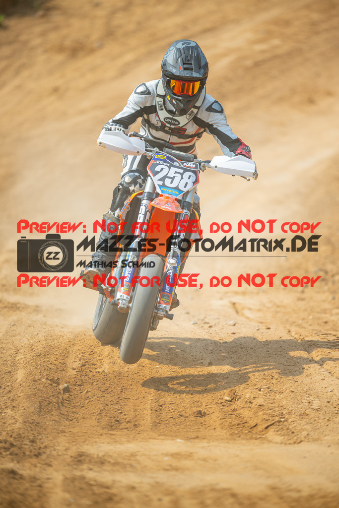 MaZZes-Fotomatrix-20260816-614697 | S2
