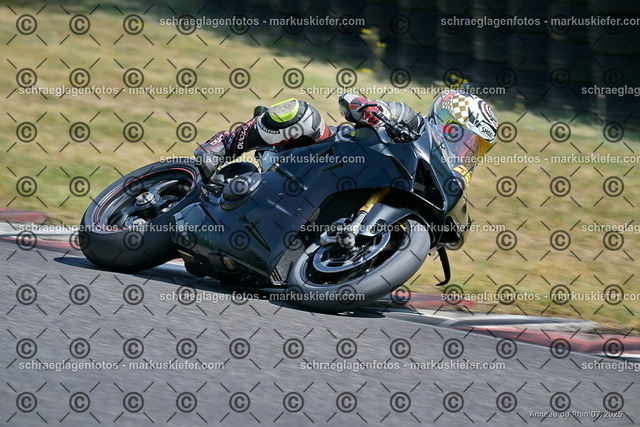 25bt04-0796 | markuskiefer.com - Realisiert mit Pictrs.com