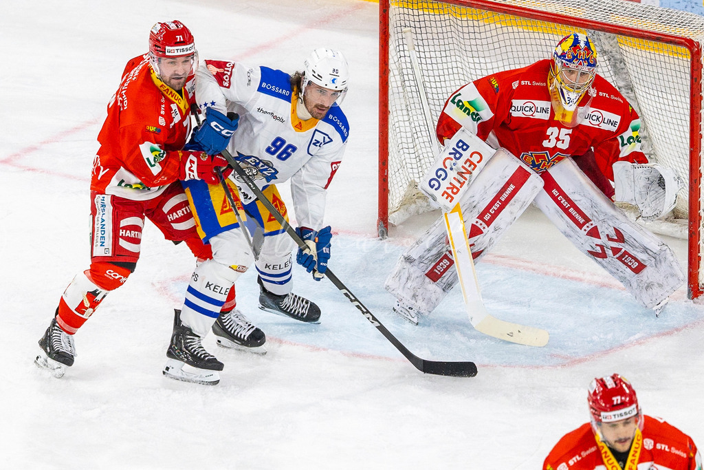 EHCB vs EVZ 20260227_WB-7391 | Sportbilder, Sportfotograf, Hochzeits- und Eventfotografin, Flugshows, Portraits und Tiershooting, Aviation, Downhill, Nationalleague, Swissleague, International