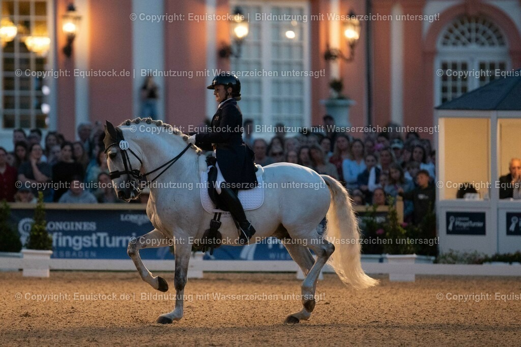 20230528_Flutlicht-Kür_0131 | equistock
