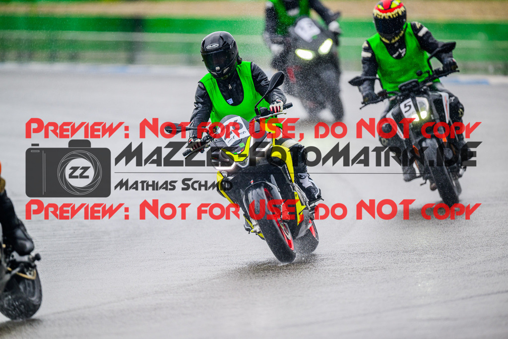 MaZZes_FotoMatrix_240521_6007705_5705 | INST