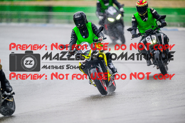 MaZZes_FotoMatrix_240521_6007705_5705 | INST