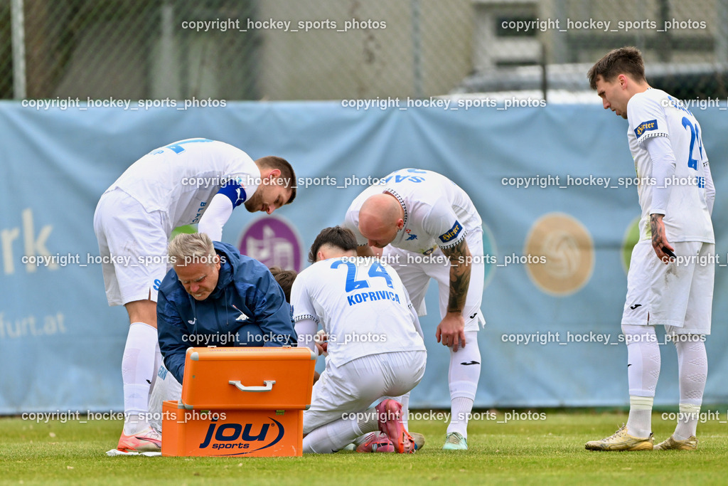 SAK vs. VST Völkermarkt | Tormann Trainer SAK Johann Smrecnik, #22 Leo Ejup SAK, #24 Jovan Koprivica SAK, #21 Zan Benedicic SAK, #29 Andraz Zinic SAK, SAK vs. VST Völkermarkt, SAK vs. VST Völkermarkt am 21.03.2026 in Klagenfurt (Sportpark Welzenegg), Austria, (Photo by Bernd Stefan)