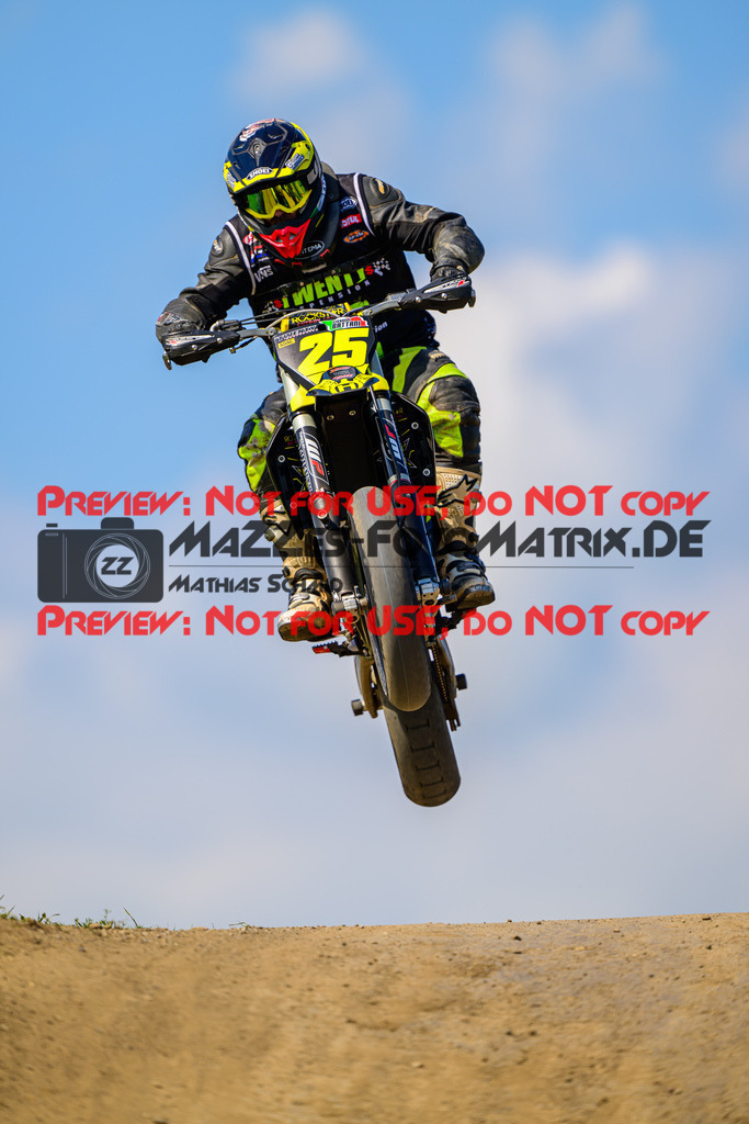 MaZZes_FotoMatrix_240622_6007705_1262 | S2