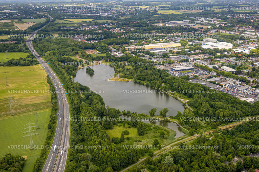 Bochum220604924 | Luftbild, Ümminger See mit neuer Vogelinsel, Autobahn A43, Langendreer, Bochum, Ruhrgebiet, Nordrhein-Westfalen, Deutschland