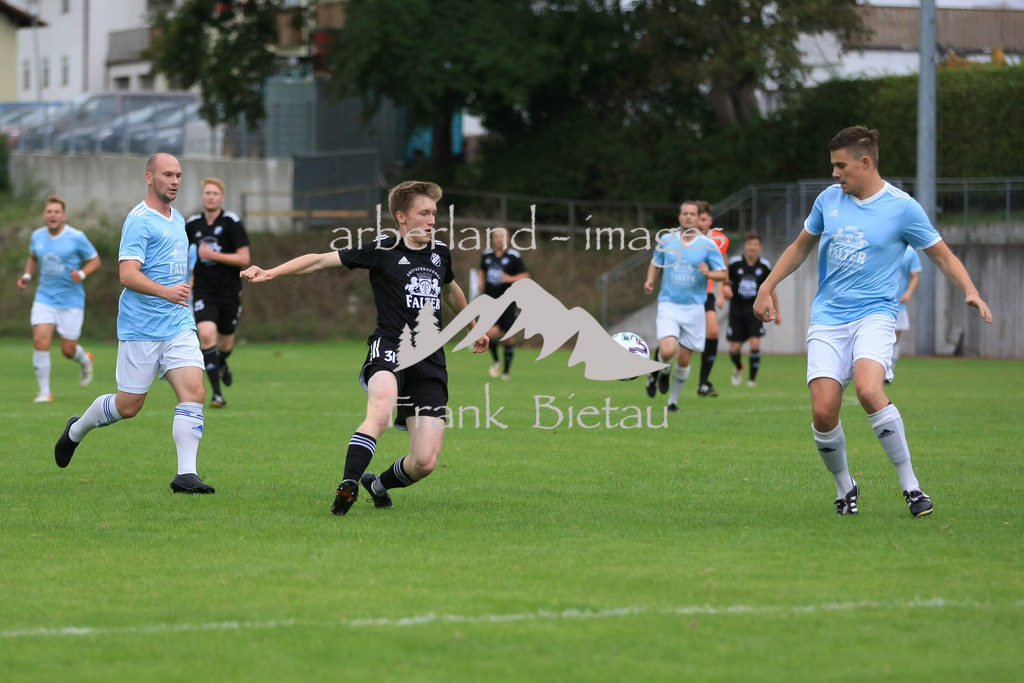 993T5025 | Medien- Sport- Entertainmentfotos