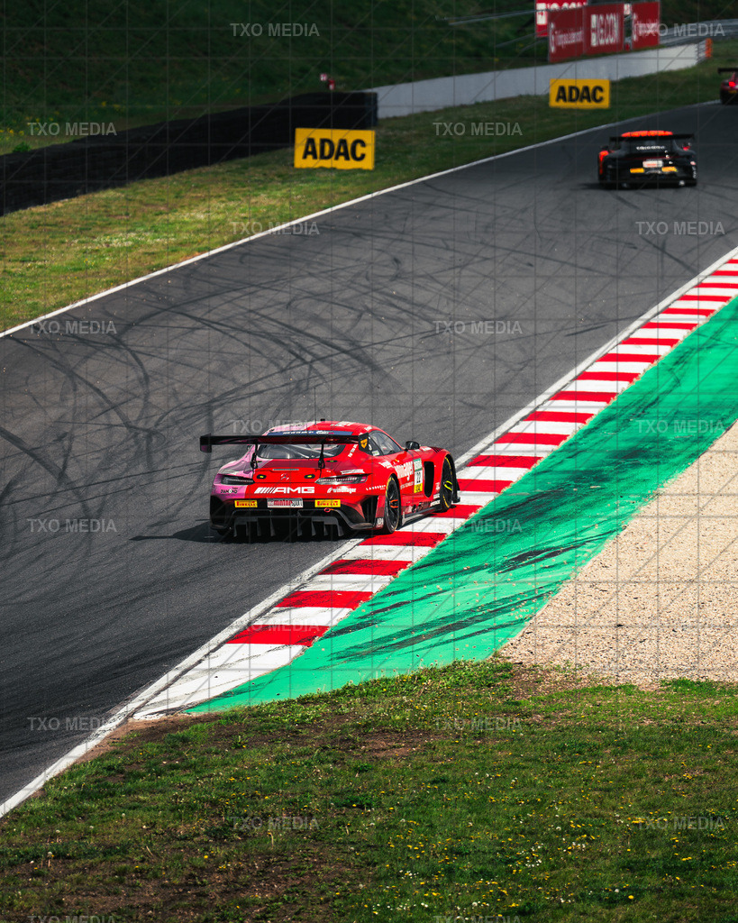 _TXM5386 | Exklusive Motorsport-Fotografie aus Leipzig von TXO Media – für Rennfahrer, Teams & Sponsoren. Sausemuth liefert starke Bilder, die Emotion zeigen. Jetzt buchen & glänzen! - Realisiert mit Pictrs.com