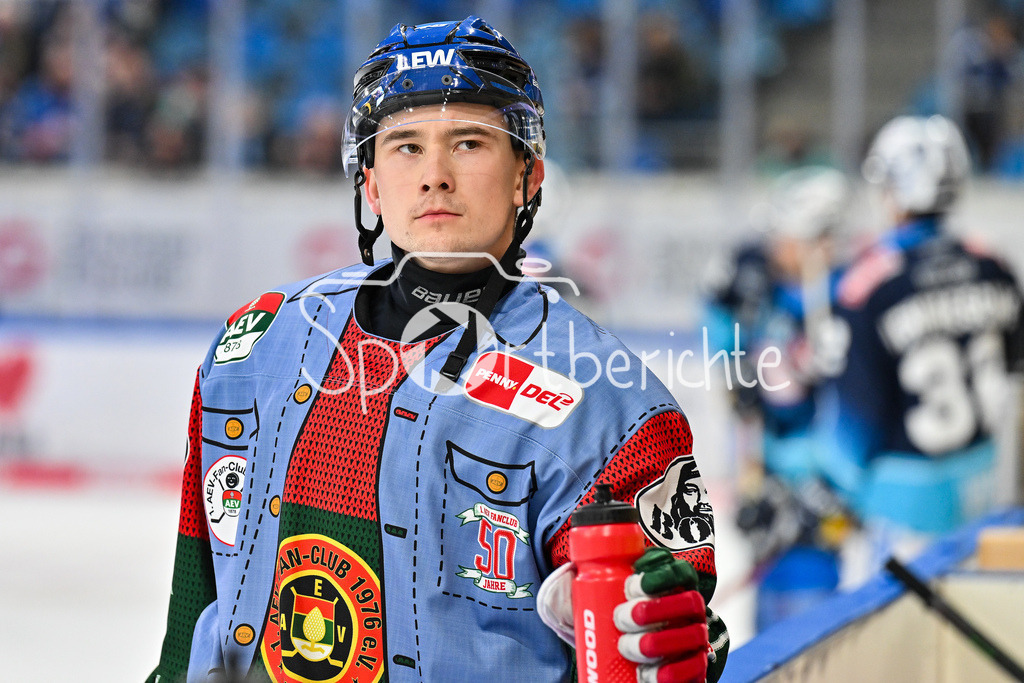 Dresdener Eislöwen - Augsburger Panther | Im Bild Moritz ELIAS (Augsburger Panther 46)  beim warmup vor der Partie / Einzelfoto / Freisteller / DEL: Dresdener Eislöwen - Augsburger Panther; Joynext-Arena am 05.10.2025