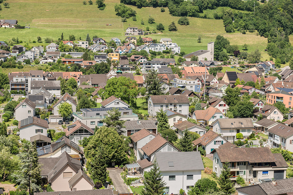 Wohnquartier | in Bubendorf, Baselland, Schweiz. - Realisiert mit Pictrs.com
