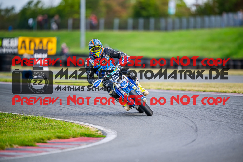 MaZZes_FotoMatrix_231001_5303 | UE40