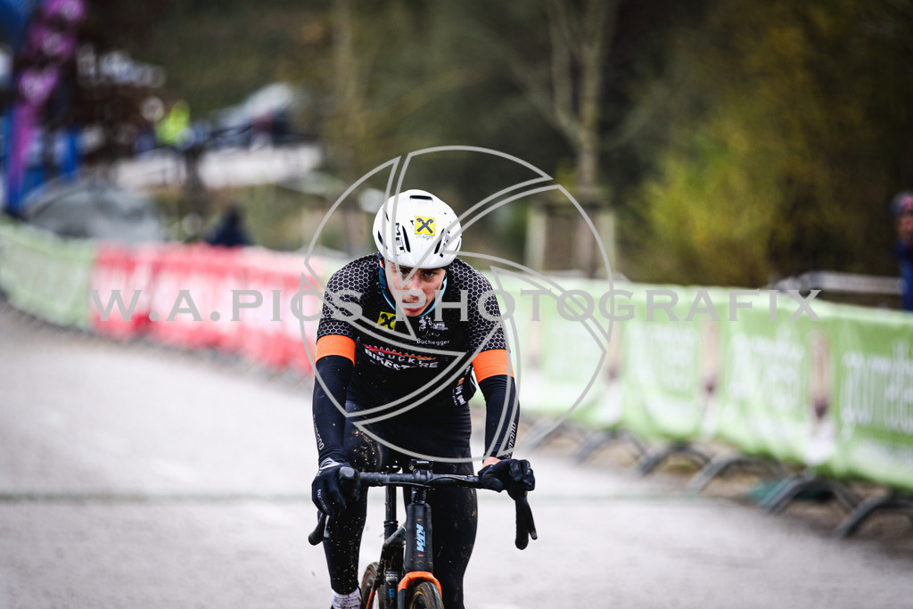..... | AUSTRIA, 24.11.24, 3.Radquerfeldein GP um das Sportzentrum Gunskirchen Image shows: Photo: Wapics / Andreas Willdoner