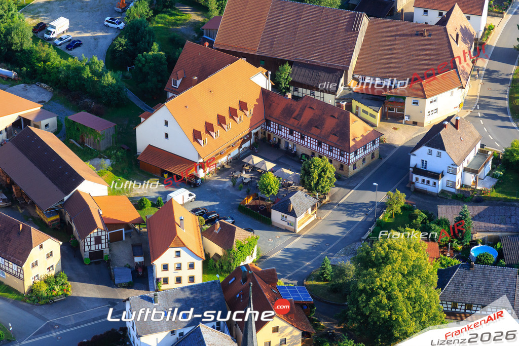 Die Luftaufnahme Gaertenroth -  wurde vom UL-Flugzeug (keine Drohne) aus fotografiert.Hohe Druck- Auflösung-die Geschenkidee!