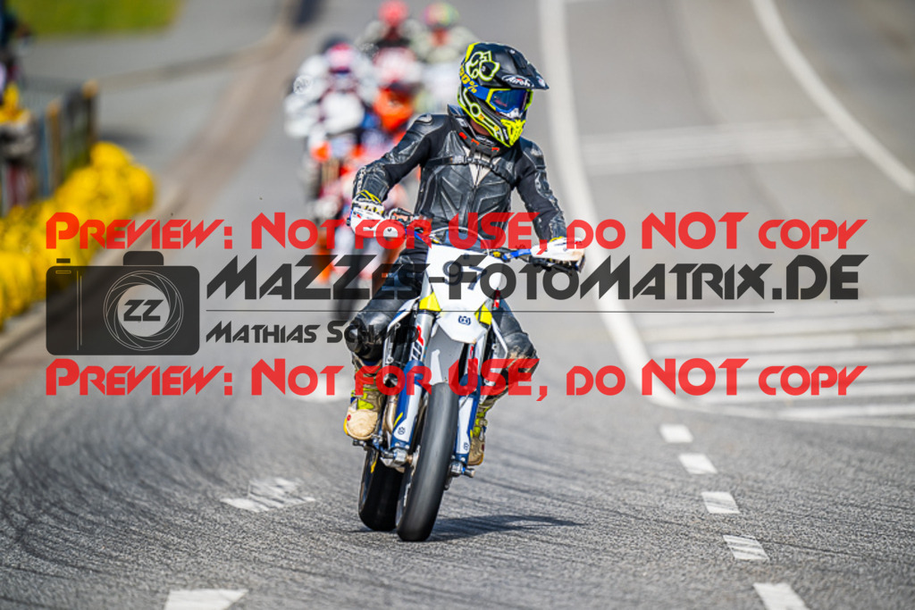 MaZZes_FotoMatrix_220618_0786 | S4