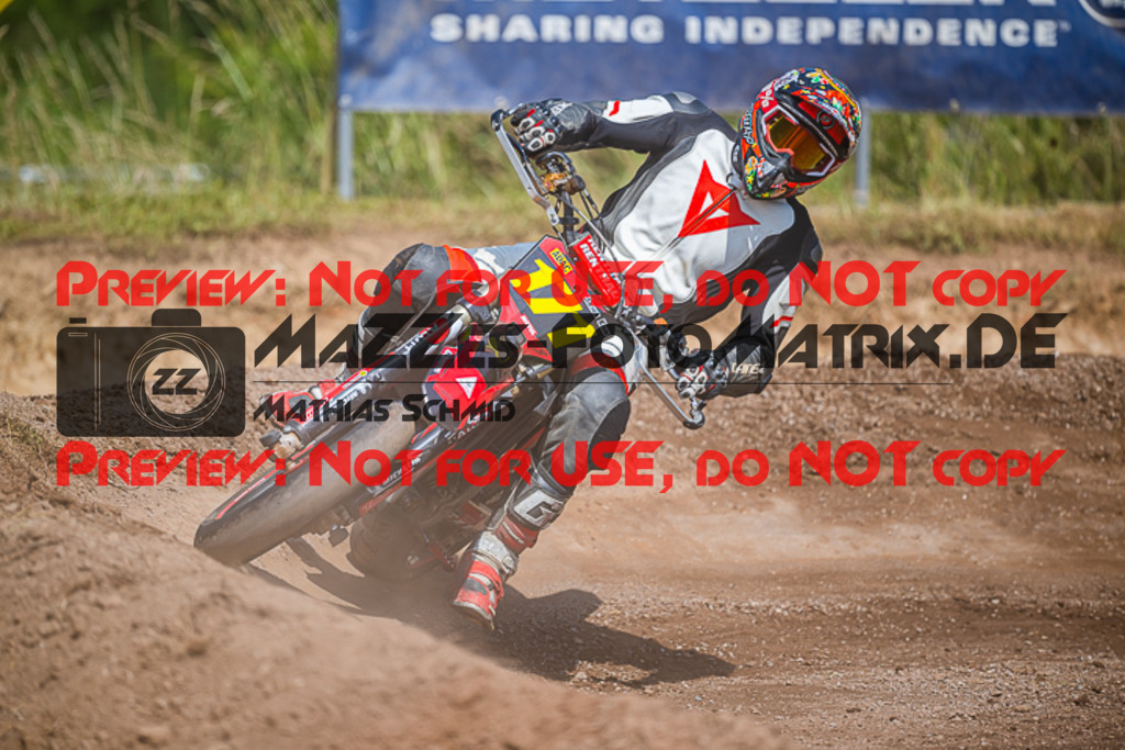 MaZZes_FotoMatrix_220619_1902 | S2