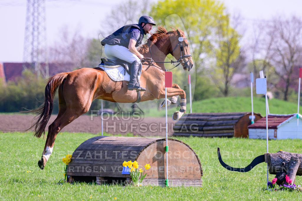18042026-Gernlinden-03-0583 | Fokus Hufschlag Fotografie - Realisiert mit Pictrs.com