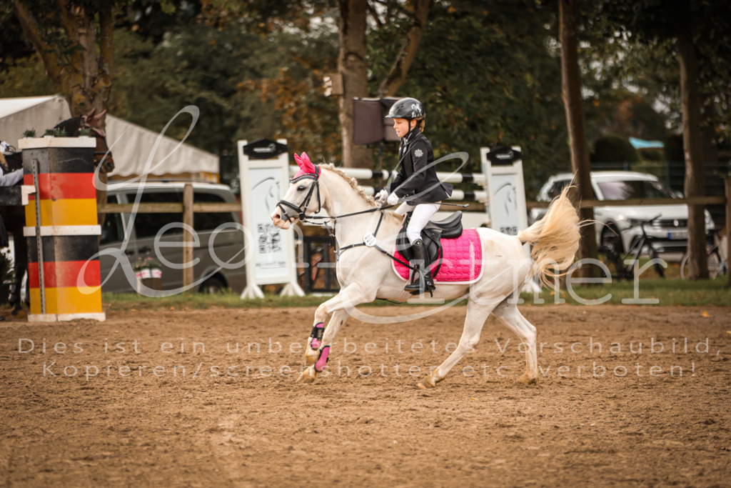 04.SaSpES00228 | Leoni Ertmer Photography - Realisiert mit Pictrs.com