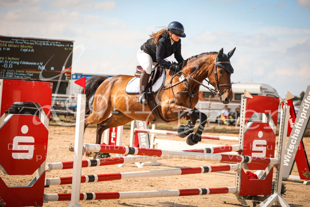 24.FrSpA00149 | Leoni Ertmer Photography - Realisiert mit Pictrs.com