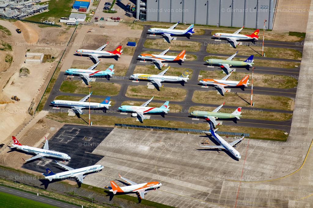 3801012 | Flughafen Hamburg Finkenwerder.