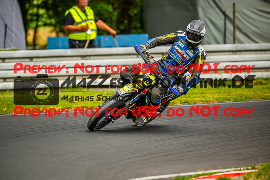 MaZZes_FotoMatrix_230701_1427 | S1