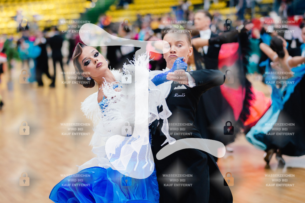 Hessen Tanzt WDSF Open Junior II Standard 5th (217) Vitalii Karnaukhov _ Elizaveta Beloedova (TC Rot-Weiß Leipzig)-2025-05-17-7422 | Webshop for digital downloads and prints of dance sport, event & show photographer Julian Link - Realisiert mit Pictrs.com