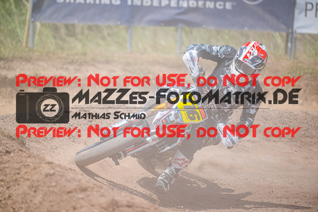 MaZZes_FotoMatrix_220619_3323 | S1