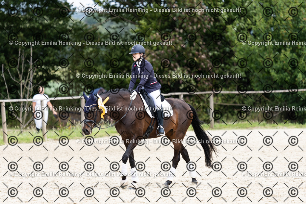 CL5A3765 | Emilia Reinking Fotografie - Realisiert mit Pictrs.com