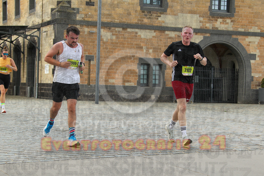 250920_1519_EV4_8438 | Sportfotografie im Rhein-Sieg Kreis, Köln, Bonn, NRW, Rheinland Pfalz, Hessen, etc. Unser Tätigkeitsfeld umfasst den Laufsport vom Volkslauf über den Marathon, Duathlon, Triathon bis zum Ultralauf wie Kölnpfad Ultra oder Schindertrail.