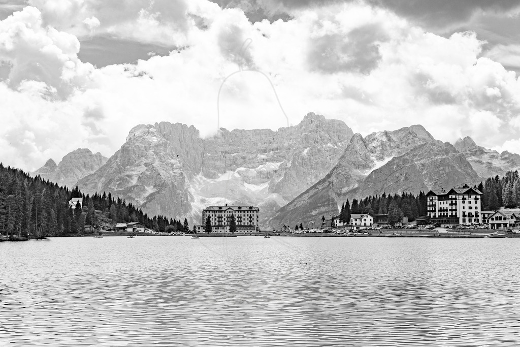 Dolomiten schwarz weiss | Ihre Fotografin im Lungau, ihre Fotografin im Mostviertel, Wandbilder Onlineshop, Imagefotos für Ihr Unternehmen,  - Realisiert mit Pictrs.com