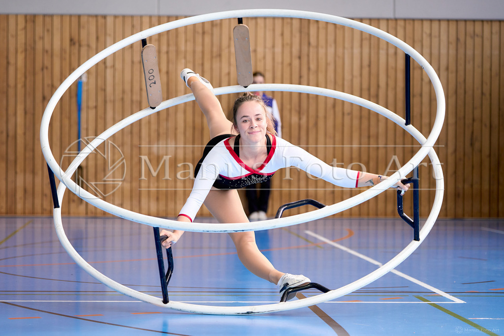 D-DSC07032 | Professionelle Sportfotografie in Hamburg, Schleswig-Holstein und Niedersachsen – spezialisiert auf Rhönrad, Geräteturnen, Leistungsturnen und rhythmische Sportgymnastik. Bundesweite Begleitung von Rhönrad-Events. Jetzt Sport-Fotos - Realisiert mit Pictrs.com