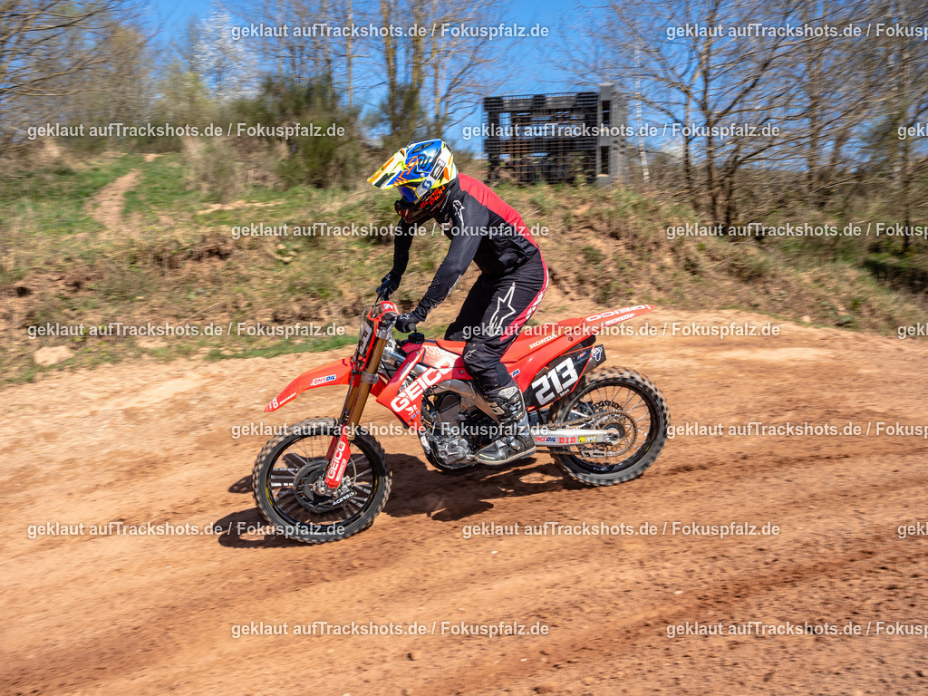 Schweyen040525-157 | Trackshots.de / Fokuspfalz.de - Realisiert mit Pictrs.com