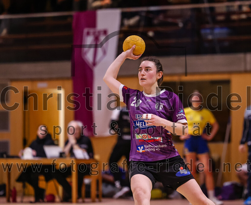 2025-02-15_084_SpVgg_Altenerding_gegen_MTV_Pfaffenhofen | Erding, Deutschland, 15.02.2025:Handball, Bezirksoberliga Frauen Altbayern 2024 / 2024, 14. Spieltag, SpVgg Altenerding gegen MTV Pfaffenhofen, Endergebnis: 27:23Katharina Künstner (SpVgg Altenerding, #23)Foto: Christian Riedel / fotografie-riedel.net