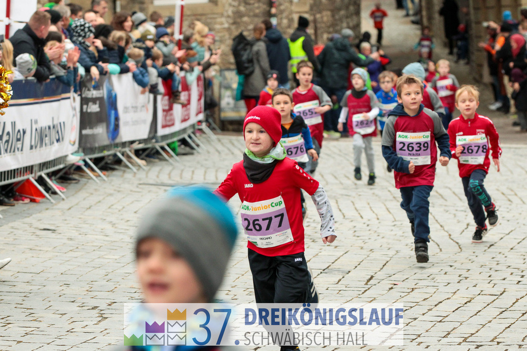 AOK JuniorCup 400m | 3Koenigslauf 2023 - Realisiert mit Pictrs.com
