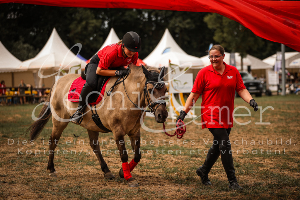 SoShow00117 | Leoni Ertmer Photography - Realisiert mit Pictrs.com