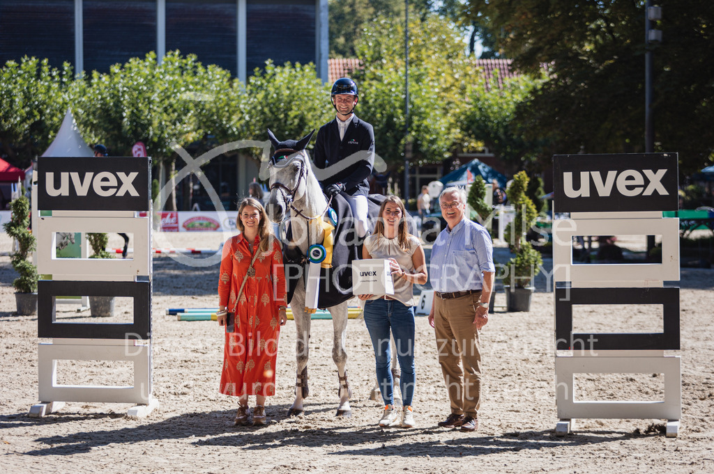 230907_OWLCh_SpringpferdeM-163 | Deine schönsten Turniermomente als professionelle Fotos! Entdecke hochwertige Pferdesport-Fotografie im Online-Shop. Jetzt Fotos finden & bestellen!