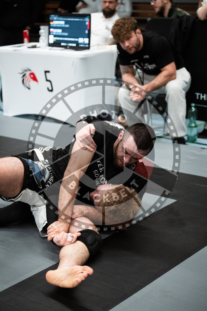 20251129PBB9187 | Fighters compete during the luta livre competition ILLCS XI winter edition on November 29, 2025 in Hannover, Germany.