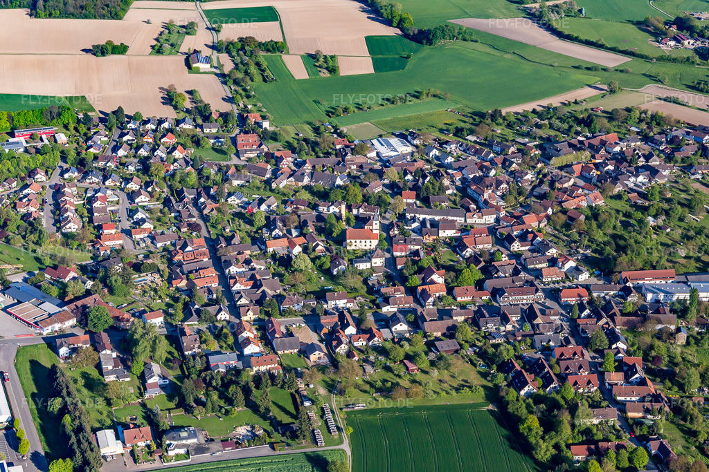 Luftbild: Dorfansicht im Ortsteil Scherzheim in Lichtenau im Bundesland Baden-Württemberg in Deutschland. Foto: IMG_099088.jpg vom 23.04.2017 durch Werner Riehm/FLY-FOTO.de