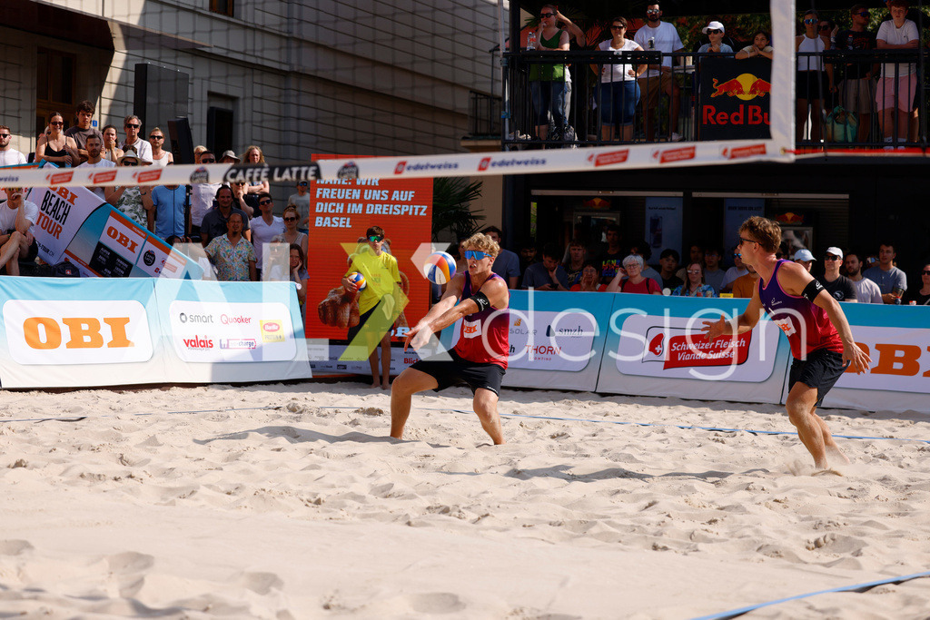 Obi BeachTour 2026 - Basel | BASEL, SWITZERLAND - JULY 19: MATHIS KÄLIN (SUI) during the Obi BeachTour 2026 match between DILLIER / FLÜCKIGER (SUI) and BREER / KÄLIN (SUI) at Barfüsserplatz on July 19, 2026 in Basel, Switzerland. - Realisiert mit Pictrs.com
