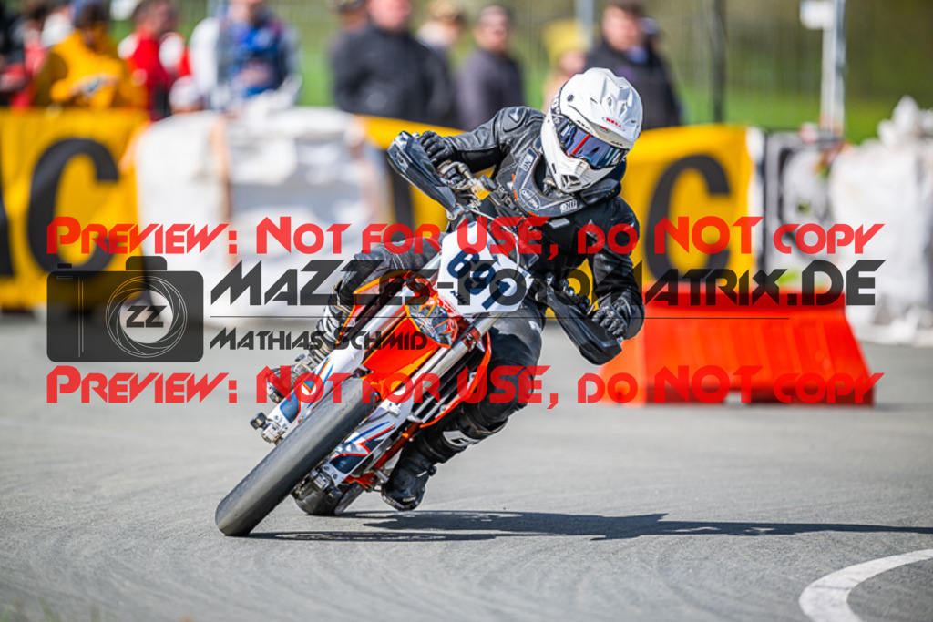 MaZZes_FotoMatrix_230506_2428 | S4