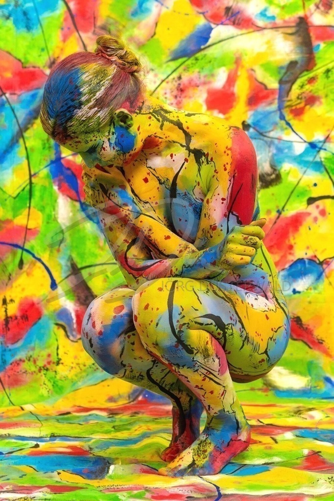 Bodypainting-COLOURLISA_0041b | #019 | Modell: Lisa | Foto: Dennis Largo Schulz - Realisiert mit Pictrs.com