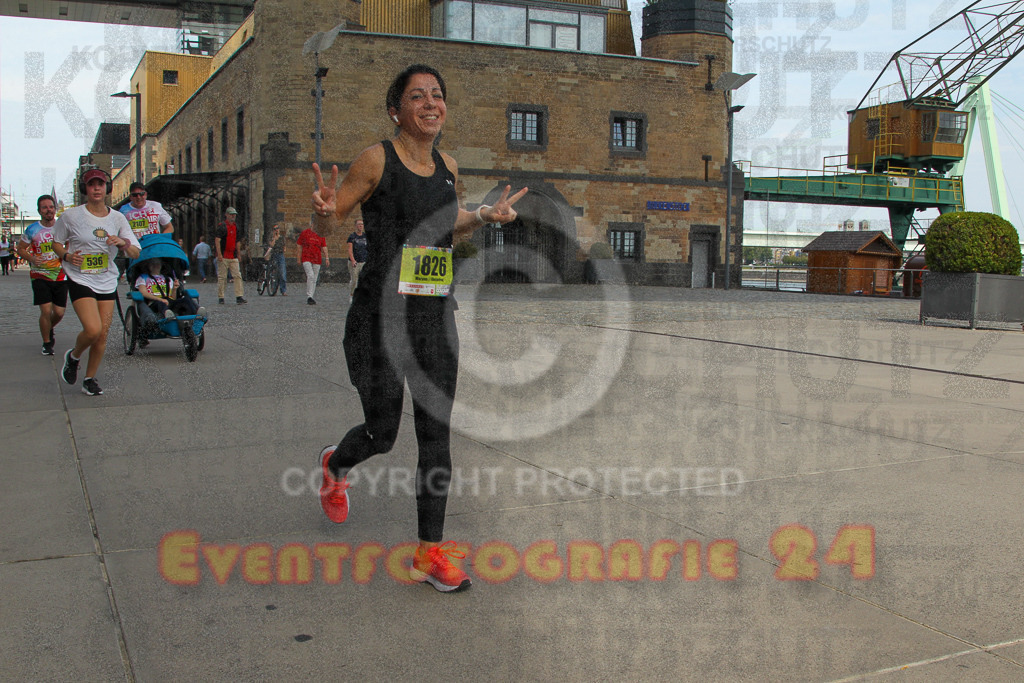 250920_1335_EV4_6152 | Sportfotografie im Rhein-Sieg Kreis, Köln, Bonn, NRW, Rheinland Pfalz, Hessen, etc. Unser Tätigkeitsfeld umfasst den Laufsport vom Volkslauf über den Marathon, Duathlon, Triathon bis zum Ultralauf wie Kölnpfad Ultra oder Schindertrail.