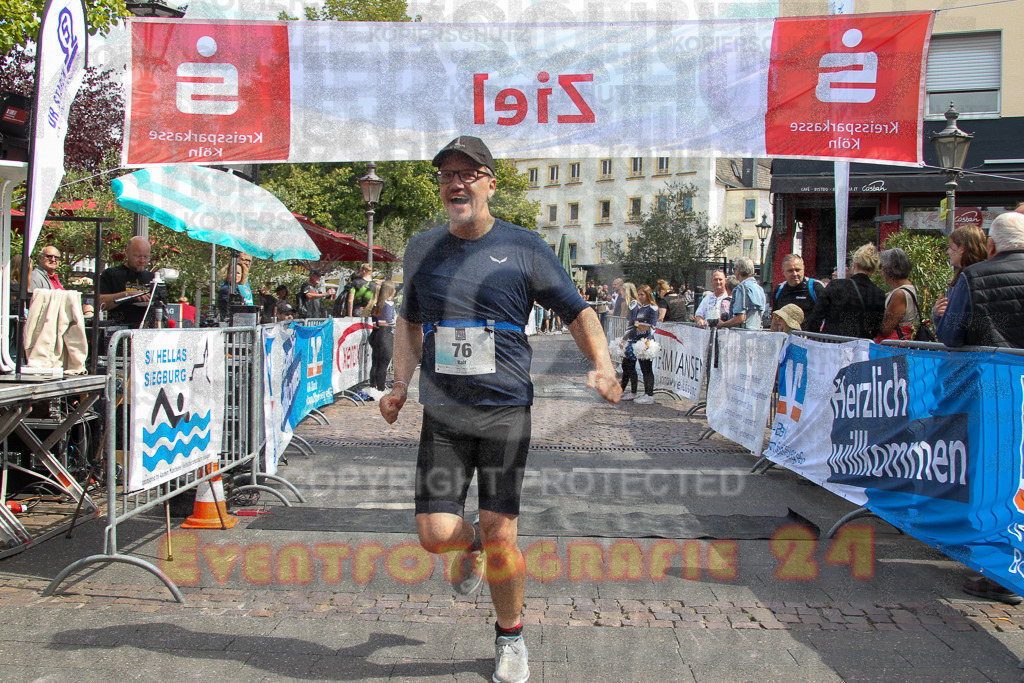 250824_1254_EV4_9631 | Sportfotografie im Rhein-Sieg Kreis, Köln, Bonn, NRW, Rheinland Pfalz, Hessen, etc. Unser Tätigkeitsfeld umfasst den Laufsport vom Volkslauf über den Marathon, Duathlon, Triathon bis zum Ultralauf wie Kölnpfad Ultra oder Schindertrail.