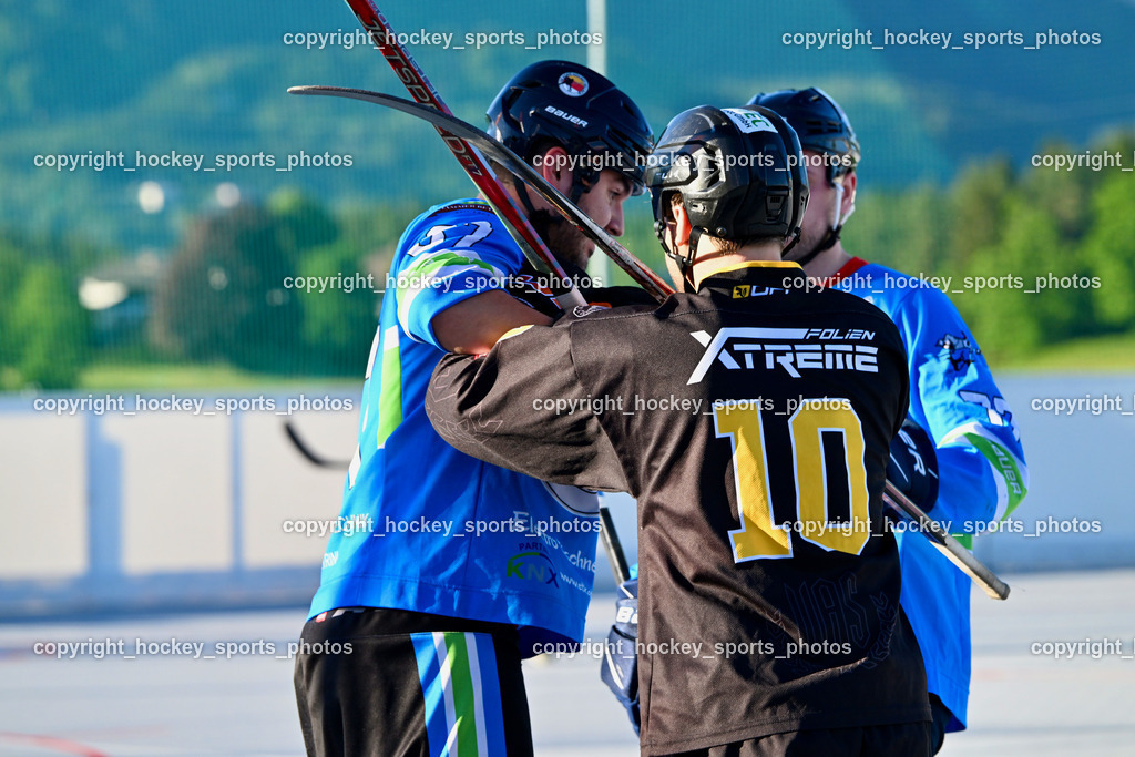 VAS Ballhockey Villach vs. ASKÖ Villach Ballhockey | #87 Heu Marco SV ASKÖ Ballhockey, #10 Falkner Marco VAS Ballhockey Villach, VAS Ballhockey Villach vs. ASKÖ Villach Ballhockey , VAS Ballhockey Villach vs. ASKÖ Villach Ballhockey  am 13.05.2026 in Villach (Alpen Arena ), Austria, (Photo by Bernd Stefan)