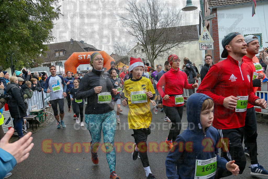 251130_1025_EX1_4972 | Sportfotografie im Rhein-Sieg Kreis, Köln, Bonn, NRW, Rheinland Pfalz, Hessen, etc. Unser Tätigkeitsfeld umfasst den Laufsport vom Volkslauf über den Marathon, Duathlon, Triathon bis zum Ultralauf wie Kölnpfad Ultra oder Schindertrail.