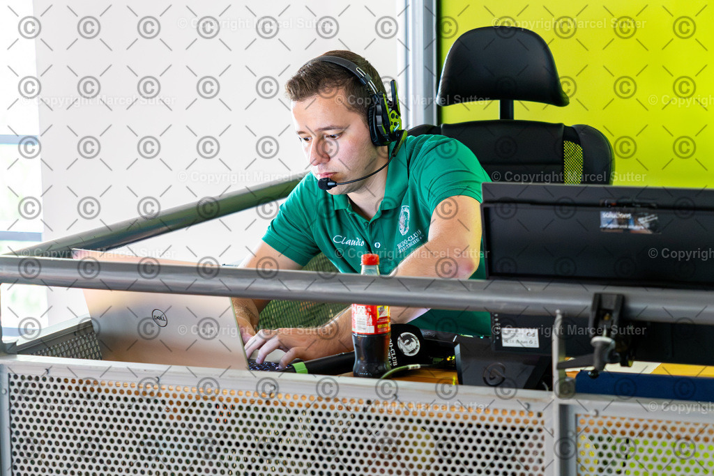 20260829-172200-_G2A5252-MarcelSutter | Finde und bestelle deine Sport- und Eventfotos in höchster Qualität. Professionelle Aufnahmen von Wettkämpfen, Veranstaltungen und Outdoor-Events – schnell und einfach online bestellen. - Realisiert mit Pictrs.com