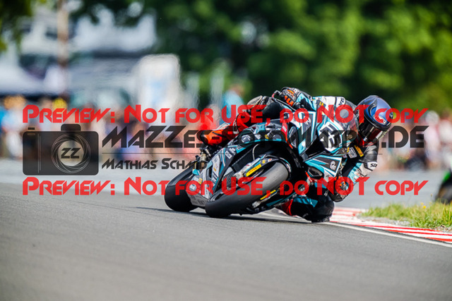 MaZZes_FotoMatrix_220723_7375 | PRO SUPERSTOCK